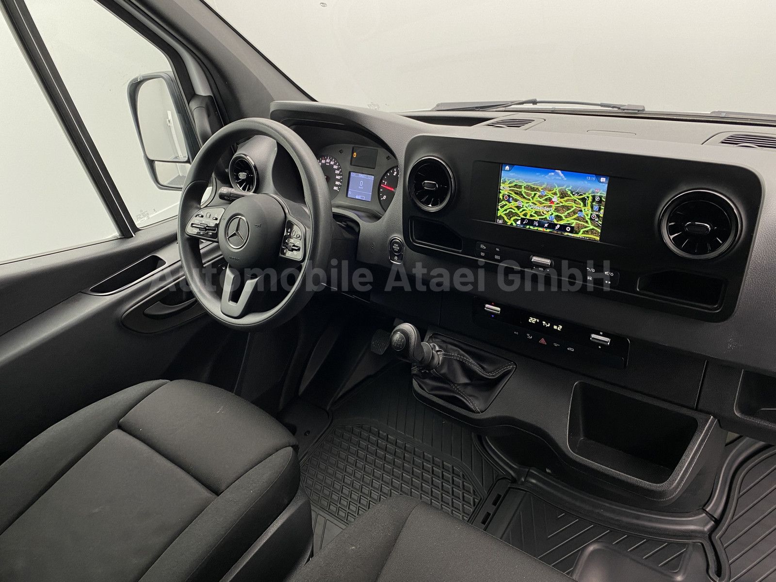 Fahrzeugabbildung Mercedes-Benz Sprinter 315 MAXI 360° KAMERA+ NAVI 3156