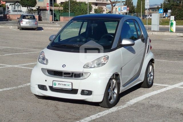 Smart SMART fortwo 1000 52 kW MHD coupé pulse