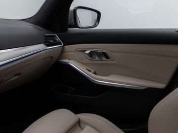 Fahrzeugabbildung BMW M340d xD DAB CockPitPro PDC Stop&Go AHK Alarm