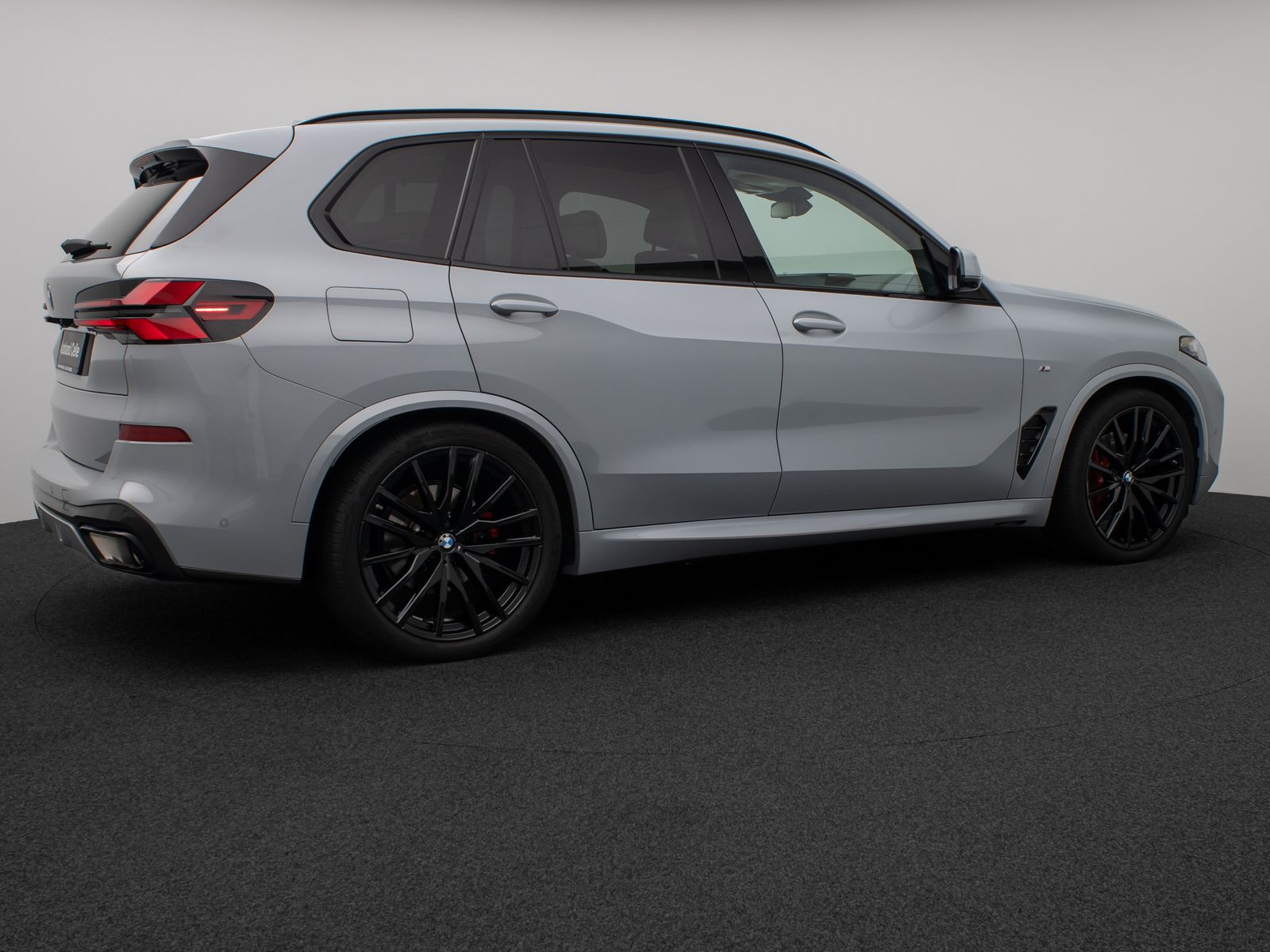 Fahrzeugabbildung BMW X5 xD30d M Sport Pro SkyLoung 360°HUD H/K SoftCL