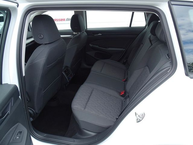 Golf Variant 1.5 TSI Life / Standheizung