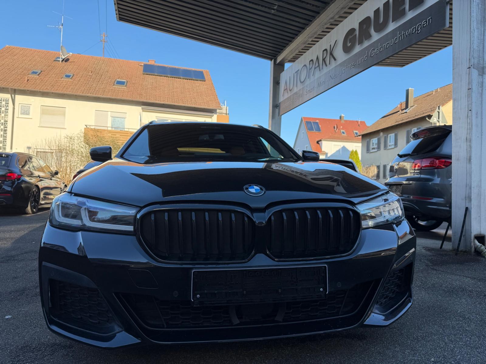 BMW 530d x M Sport Leder ACC AHK STHZ Kamera