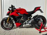 Ducati Streetfighter v4s  - DUCATI ST4