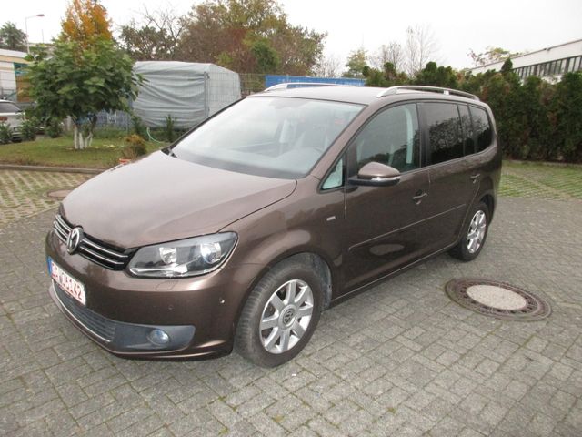 Volkswagen Touran Life  7 Sitze