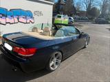 BMW E93 335i M Paket Cabrio - BMW 335 in Solingen