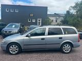Opel Astra 1.8 16V Selection Automatik*AHK*Klima*TÜV - Opel Astra: Kombi, 16v