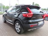 Volvo XC40 Momentum 2WD T3 1.Hd*Navi*Klima*Temp*PDC - Volvo in Stuttgart