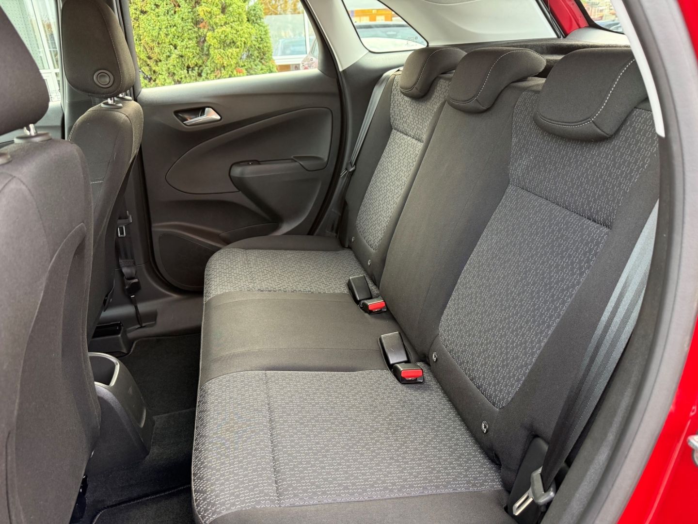 Fahrzeugabbildung Opel Crossland Edition 1.2 Direct SHZ+LHZ+Kamera