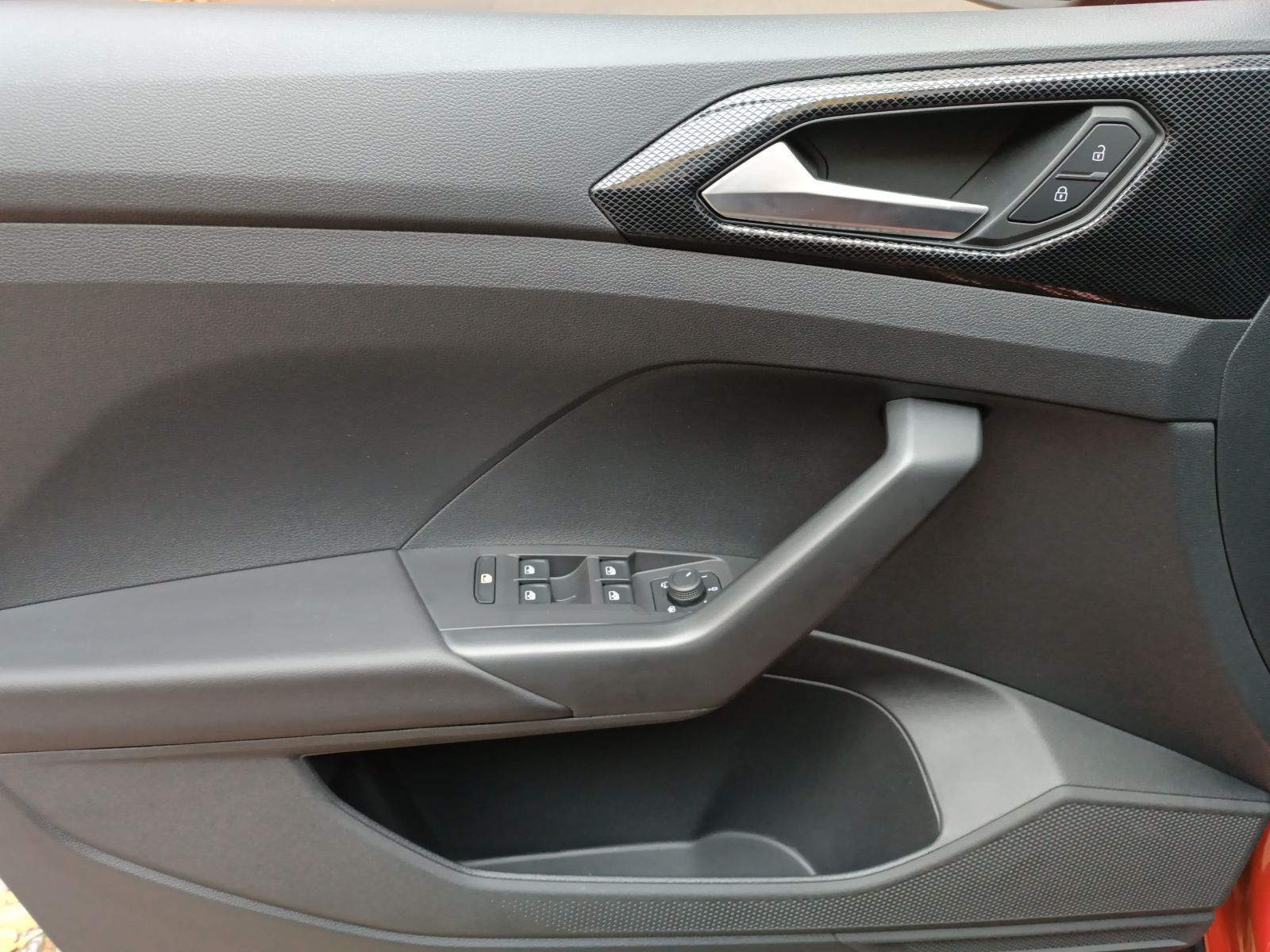 Volkswagen T-Cross - Bild 8