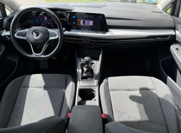 Volkswagen Golf - 10