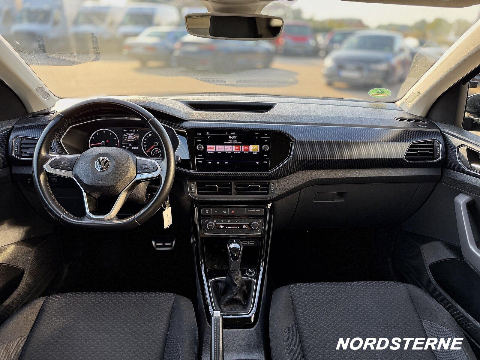 Volkswagen Automatik KLIMA NAVI RÜCKKAMERA Active Klima/BC