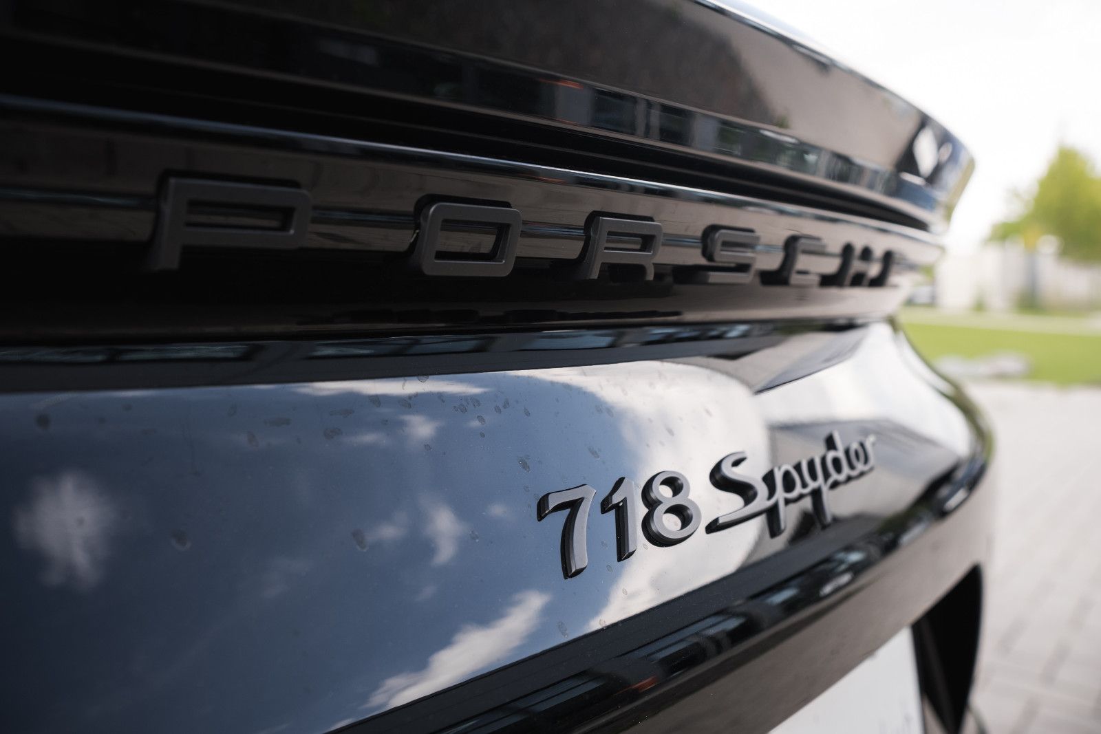 Fahrzeugabbildung Porsche Boxster 718 Spyder-BOSE -Sound-Approved-1. Hand