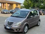 Lancia MUSA 1.4 16V Platino - Lancia MUSA Platino mit Benzin-Antrieb
