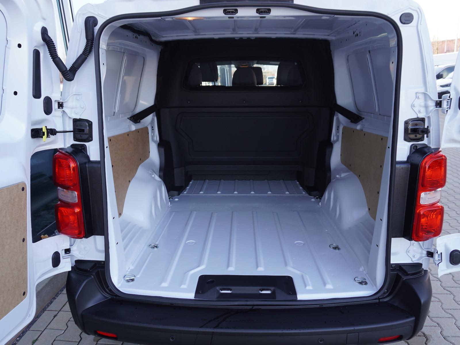 Fiat Scudo Multicab L3 2.2 150 / 6-Sitzer + 10-Zoll