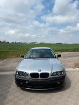BMW e46 323i - BMW 323 aus 2000: 323i