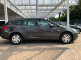 Opel Astra J Sports Tourer Selection*Navi*KlimaT*Funk - Opel Astra: Fun