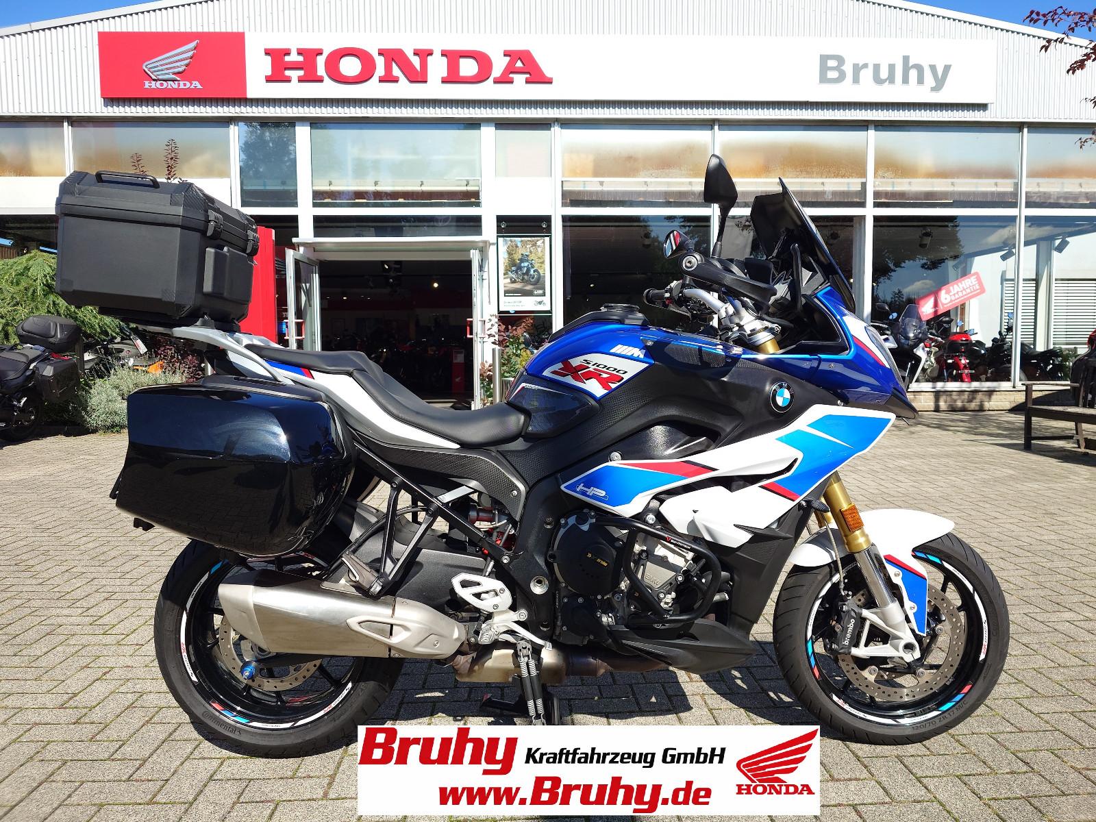BMW S1000XR *viel Zubehör*Garantie*Koffer*Top Case*