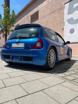 Renault Clio Sport V6 Sport V6 - Renault Clio: V6 Sport