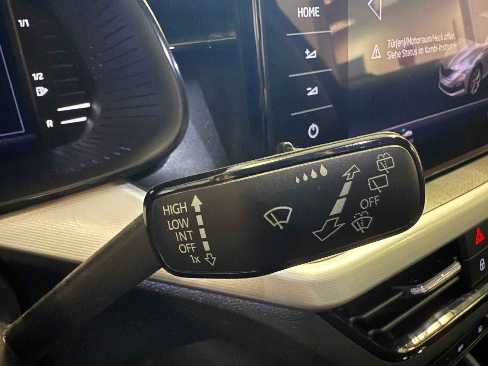 Fahrzeugabbildung SKODA Scala Drive 125 / 1.HAND/8-FACH-BEREIFT/NAVI/LED