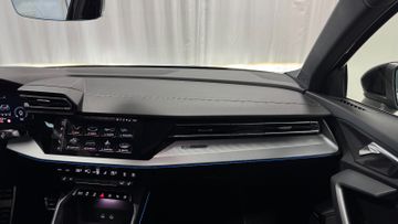 Fahrzeugverkauf 25 Audi A3 Sportback S line Pano Sonos Matrix