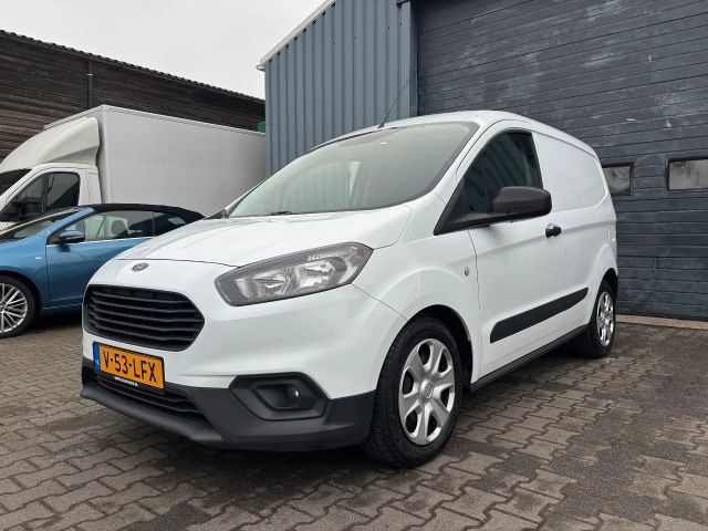 Ford Transit Courier 1.5 TDCI L1 H1 Airco Navigatie