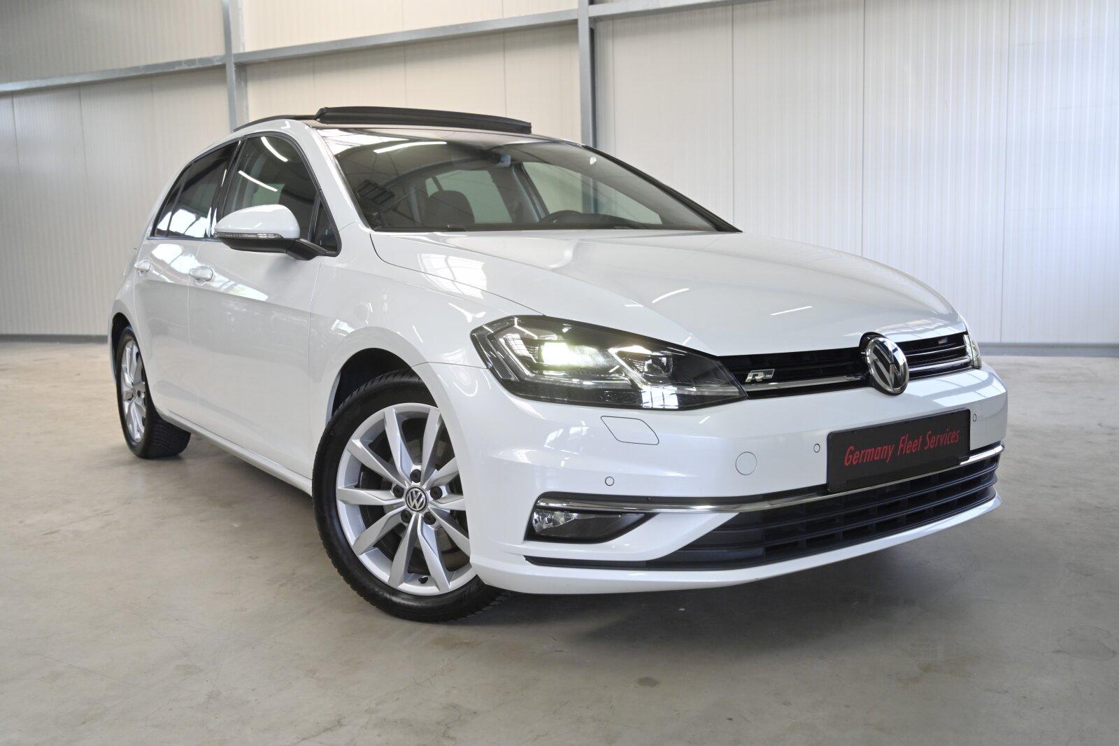 Volkswagen Golf VII 1.5TSI Highline R-Line*ACC*PANO'MASSAGE