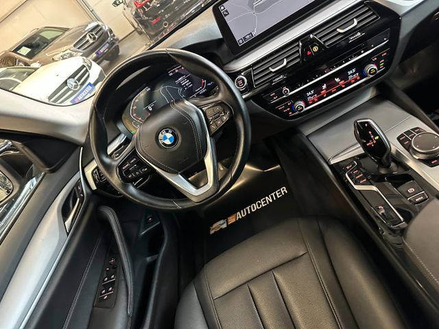 BMW 520 i Touring*1. Hand*Klima*SHZ*Kamera*Navi*AHK*