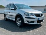 Volkswagen VW Touran 1.4 TSI 140 PS DSG-Cross - Volkswagen Touran: 14 Tsi