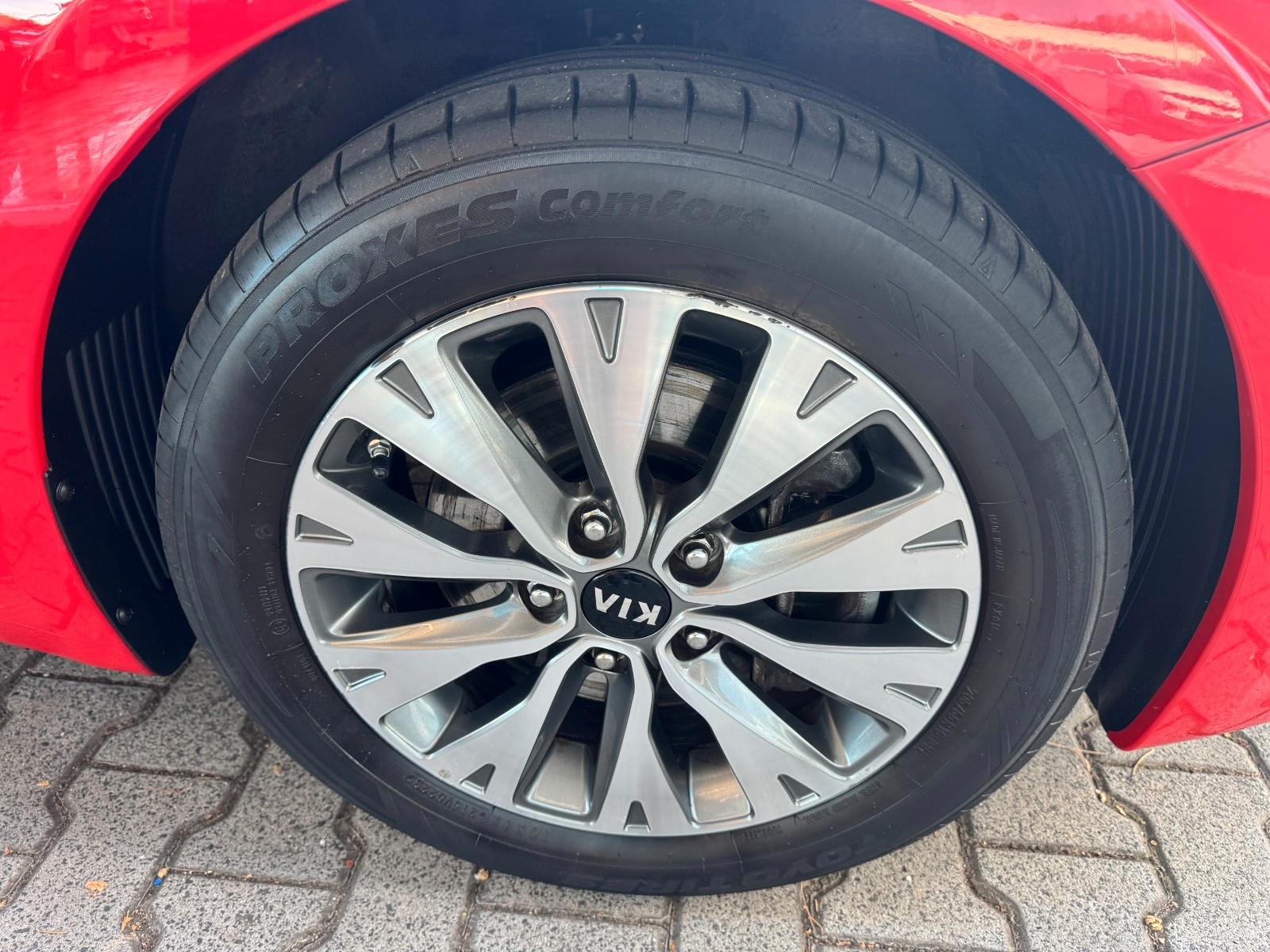 Kia cee'd *PDC*AHK*SHZ*NAVI*