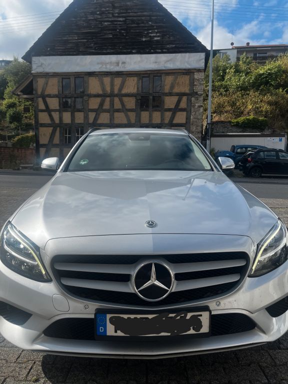 Image of Mercedes-Benz C 220