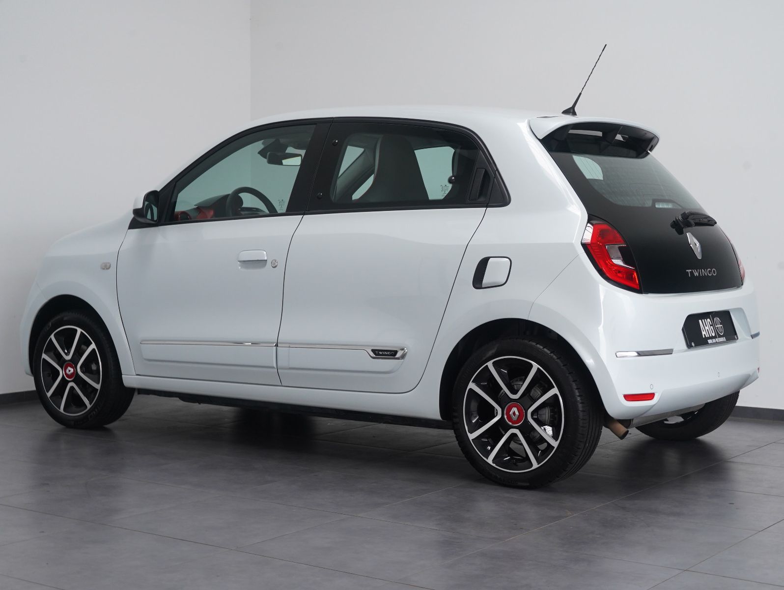 Fahrzeugabbildung Renault Twingo TCe 90 Intens PDC/KAMERA