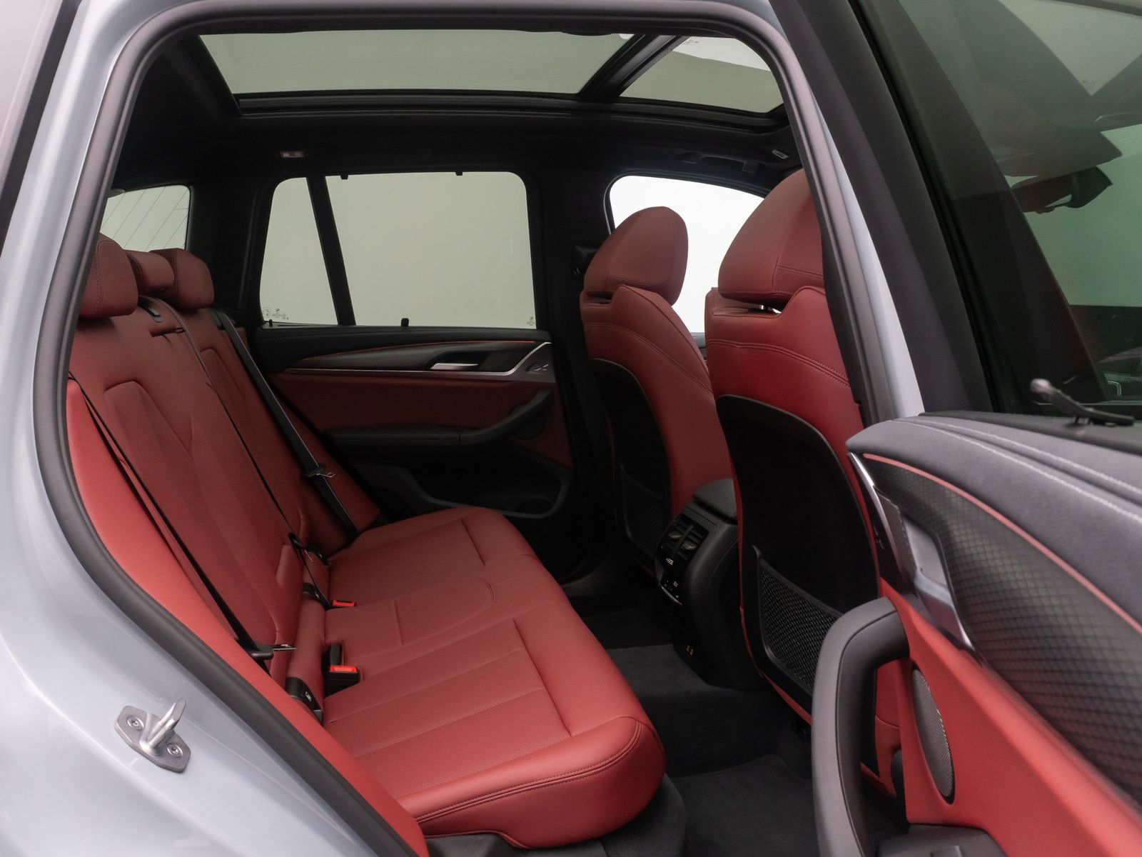 Fahrzeugabbildung BMW X3 M40i Laser DAB 360°H/K Panorama HUD Alarm 20"