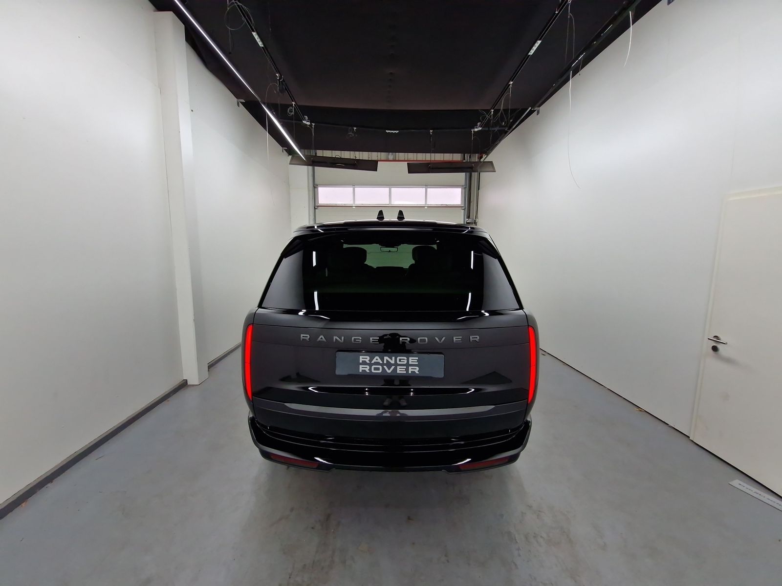 LAND ROVER Range Rover SWB D350 Autobiography AHK – Bild 3