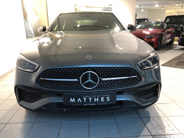 Fahrzeugabbildung Mercedes-Benz C 200  4M /AMG/Digital Light/Burmester/Headup Di