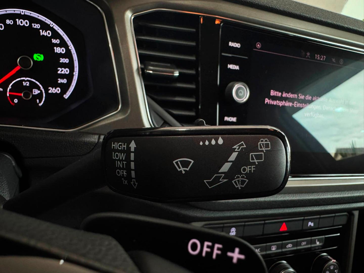 Volkswagen T-Roc 1.5 TSI Life DSG *Carplay-Navi/, миниатюра 16