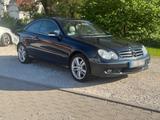 Mercedes-Benz Mercedes CLK 220d Automatik neue TÜV - Mercedes-Benz CLK 220 aus 2006