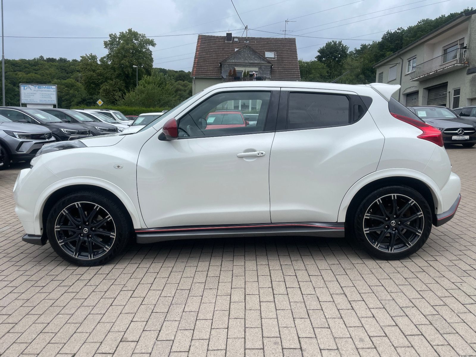 NISSAN Juke, 2014, Benzin, 200 PS