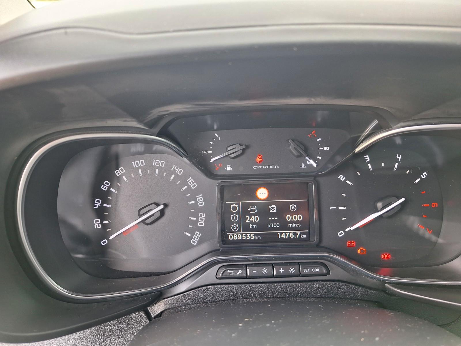 Citroën Berlingo Feel M NAVI DAB PDC RFK SHZ LMF GJR