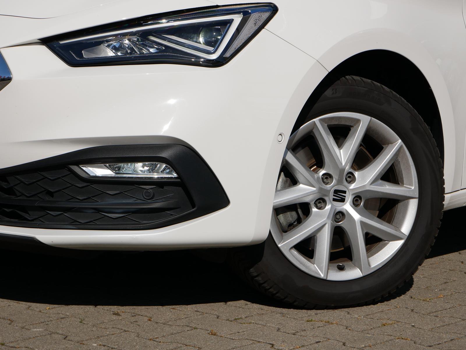Seat Leon 2.0 TDI Style DSG LED+VIRTUAL+KESSY+KAMERA