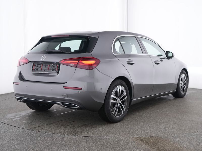 Mercedes-Benz A 180 PROGRESSIVE 17-ZOLL KAMERA LENK-HZ LED NAV foto 4
