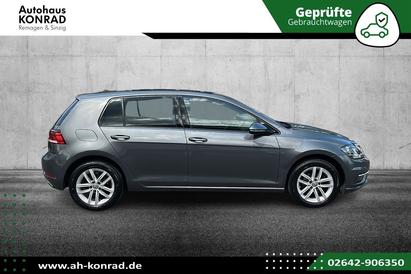 Fahrzeugabbildung Volkswagen Golf VII Comfortline BMT/Start-Stopp