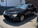 Mercedes-Benz Clk 220 Diesel Facelift - gebrauchte Mercedes-Benz CLK 220 aus dem Jahr 2007