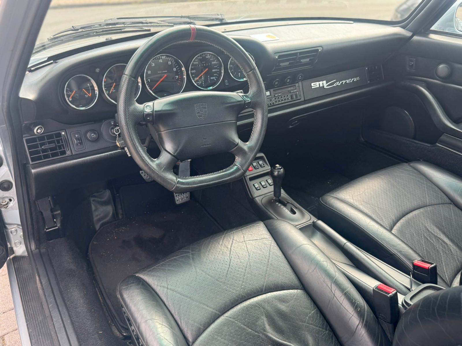 Porsche 911 Carrera Coupé Automatik AeroKit 1