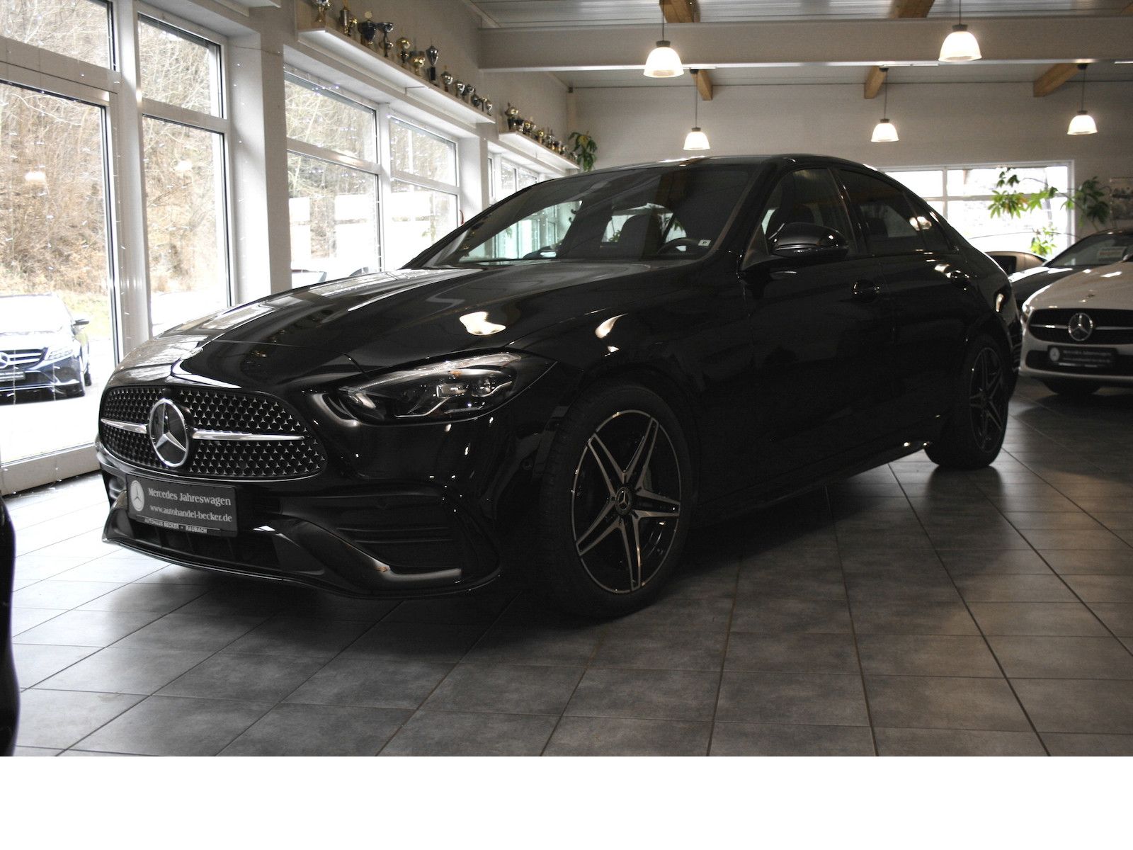 Fahrzeugabbildung Mercedes-Benz C 300 d AMG *Night*Leder braun/schwarz*Ambientel