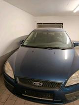 Ford Focus 1.6 benzin wenig kilometer - Ford Focus aus 2007: Kombi