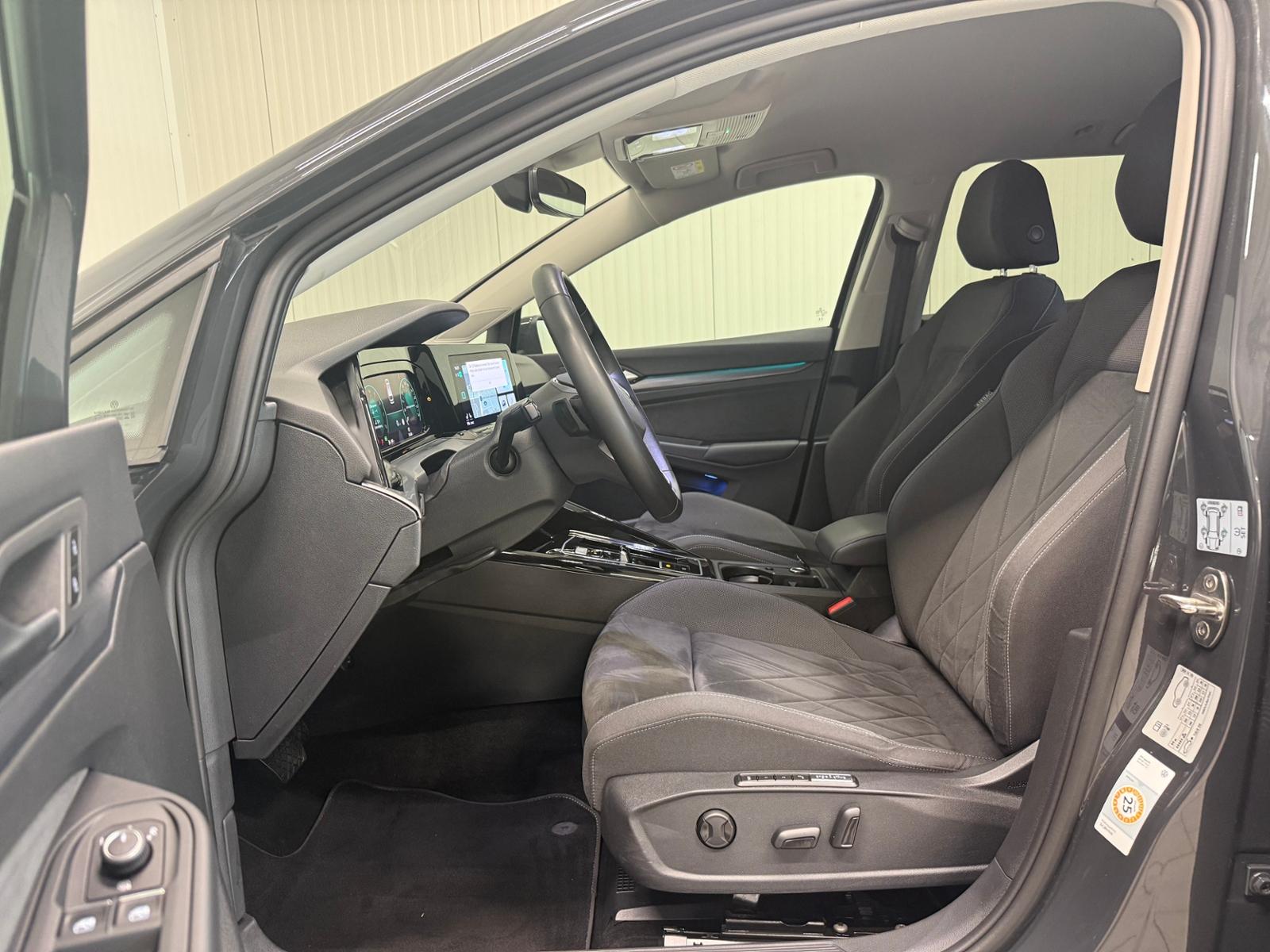Volkswagen Golf VIII Variant Style 1.5 eTSI DSG AHK STANDHZ, миниатюра 20