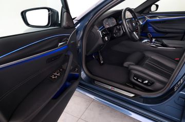 BMW 530d xDrive Touring M SPORT PRO Komfortsitze H&K