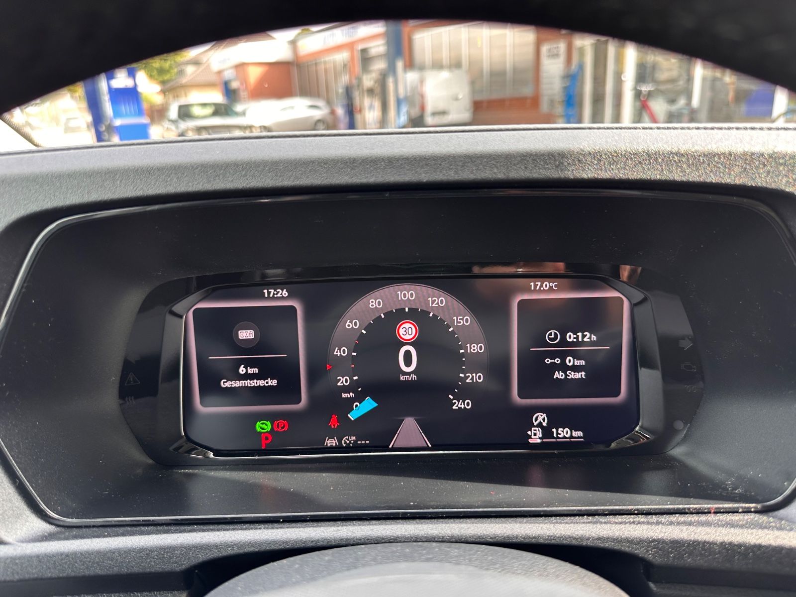Fahrzeugabbildung Volkswagen Caddy Maxi Kombi 1.5 TSI Life DSG AHK/ACC/APP