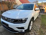 Volkswagen Tiguan 2.0 TSI 132kW DSG BMT 4MOTION Highlin...