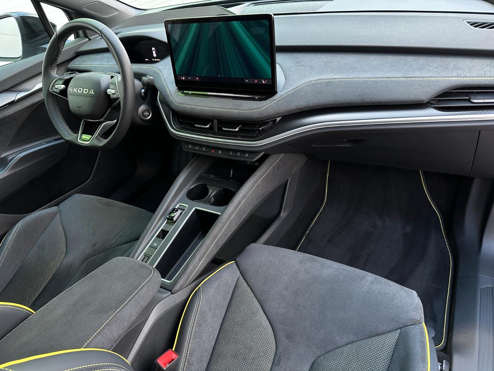 Skoda RS 340PS 4x4 NAVI Wär.Pumpe DCC eHK LM21"AHK